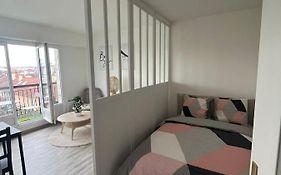 Lumineux Studio Avec Balcon / Cosy Flat With Balcony